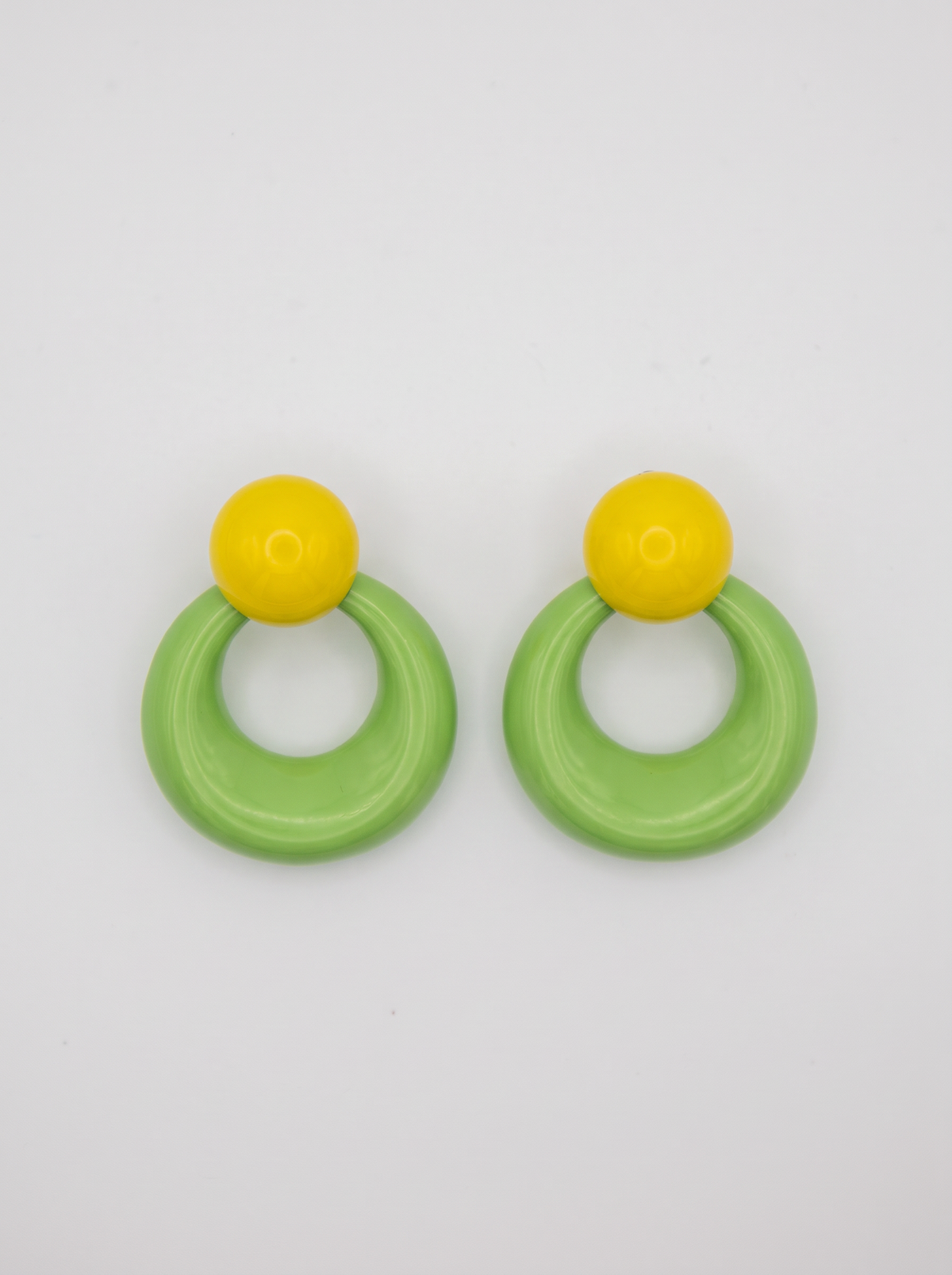 Pendientes Forsitia