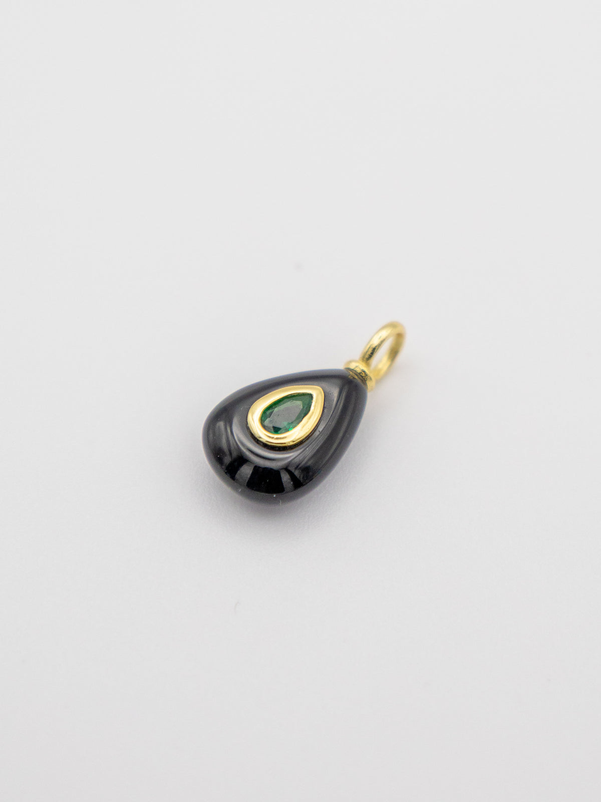Charm Capri